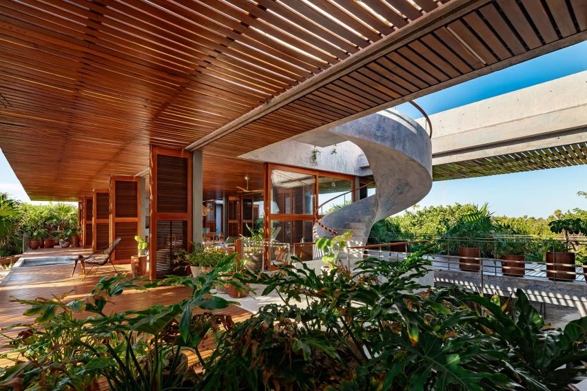 Casa Bautista by Productora