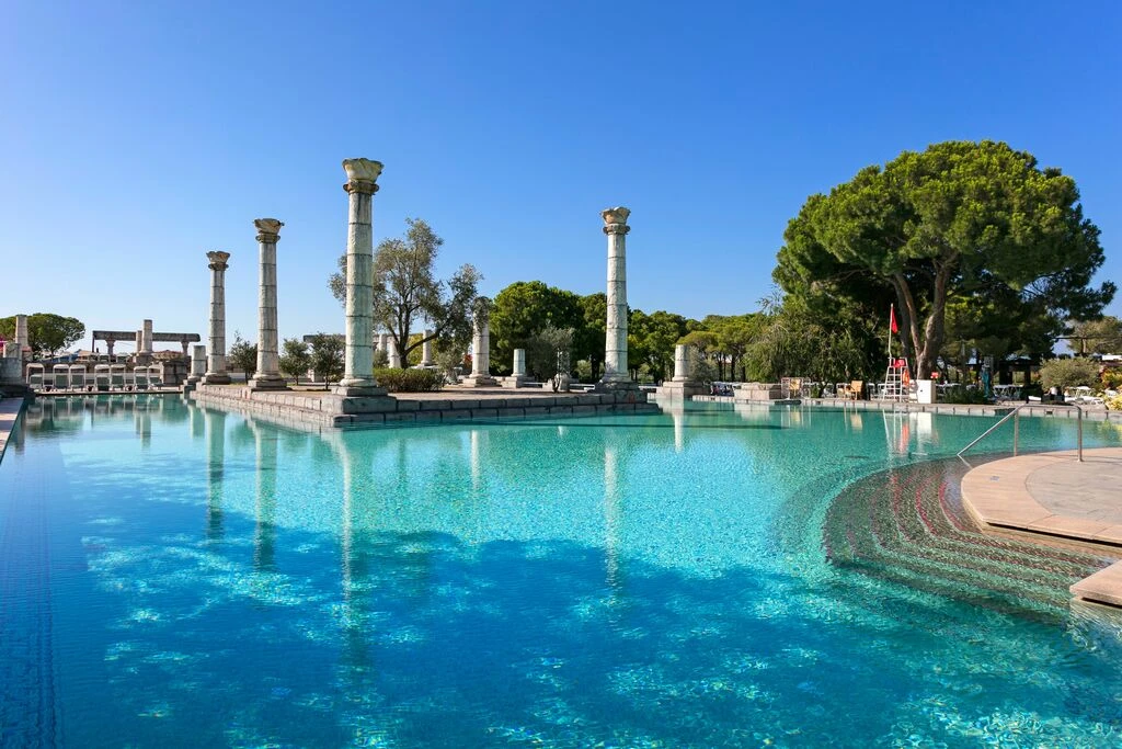 The Xanadu Resort hotel has three swimming pools, including one for children and slides