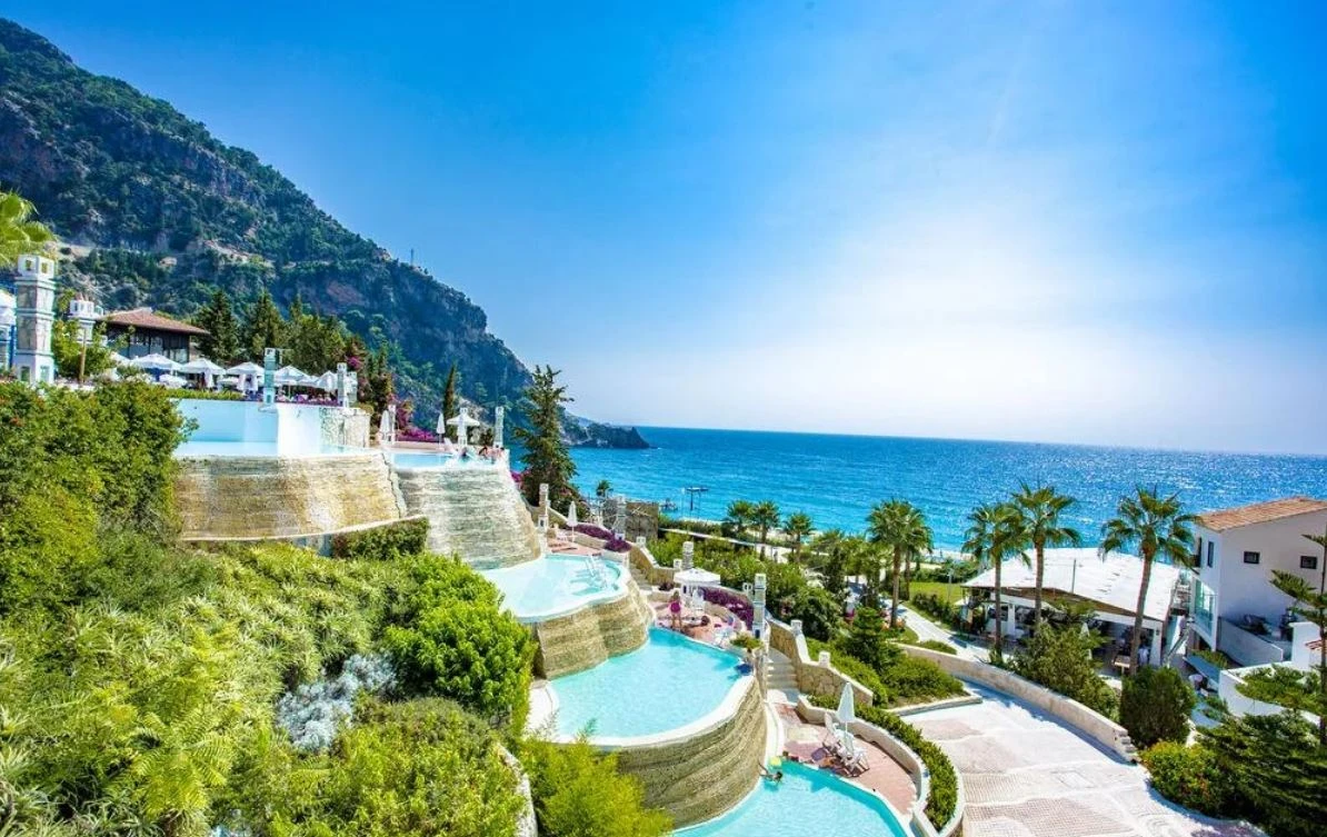 At the Liberty Hotel Lykia there is an infinity number, a children's pool, an adults-only pool, a large one for everyone and shallow pools for the little ones