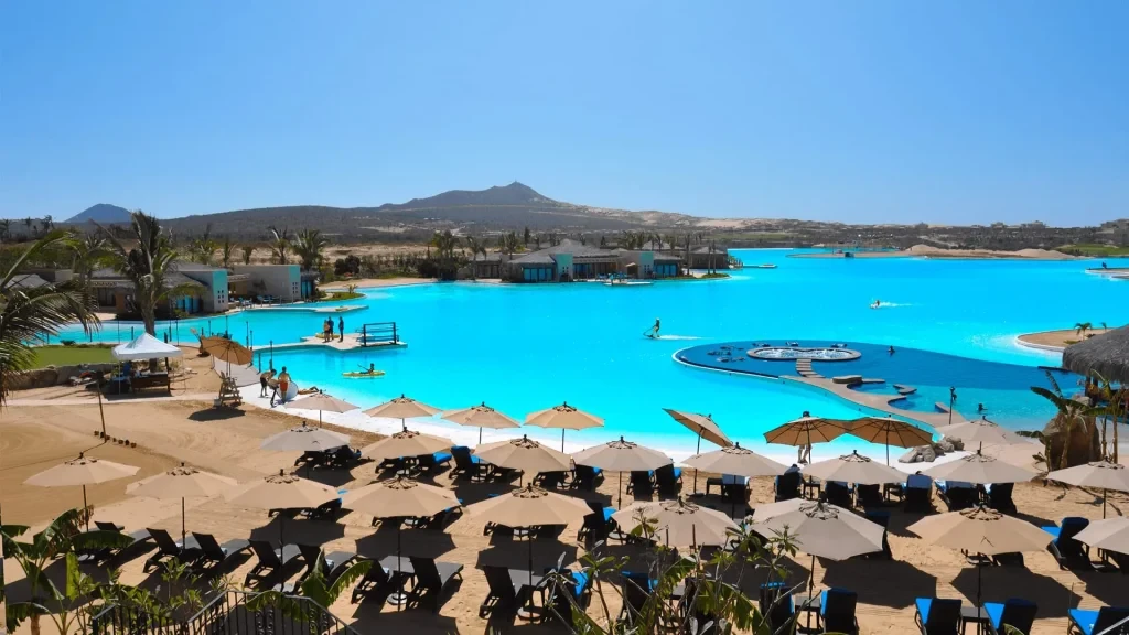 Diamante in Cabo San Lucas - 10 acre saltwater pool - Photo credit: Crystal Lagoons